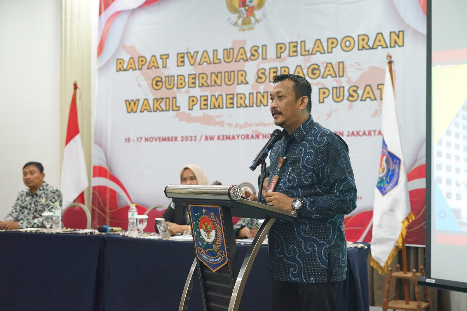 Ditjen Bina Adwil Evaluasi Pelaporan Gubernur sebagai Wakil Pemerintah Pusat