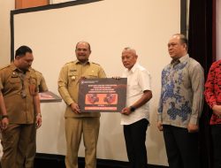 Perkuat Sarana dan Prasarana, Ditjen Bina Adwil Sampaikan Bantuan Pemerintah Trantibumlinmas