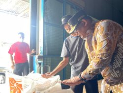 Pj Gubernur Safrizal Memeriksa Stok Bapok; Semuanya Sudah Siap dan Cukup