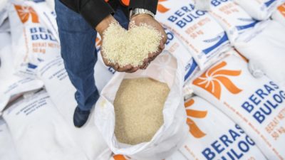 Jokowi Menjamin Ketersediaan Beras Selama Ramadhan