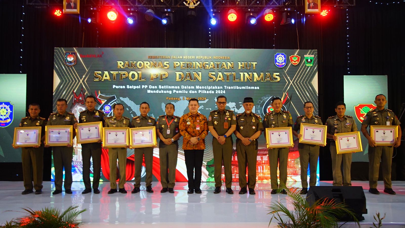 Plh. Dirjen Bina Adwil Pimpin Rakornas Satpol PP & Satlinmas Nasional di Padang
