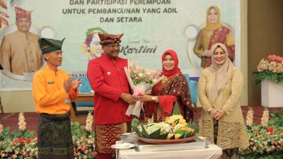 Semangat Kartini Pj Ketua TP PKK Safriati Safrizal: Perempuan Berkarya, Tangguh, dan Berperan Penting di Masyarakat