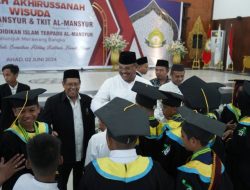 Hadiri Wisuda SDIT dan TKIT Al-Masyur, Pj Gubernur Safrizal Ingatkan Wajib Belajar 12 Tahun