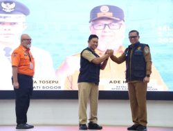 Plh. Dirjen Bina Adwil dan Pj. Bupati Bogor Deklarasikan Kesiapsiagaan Bencana di 40 Kecamatan
