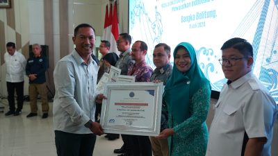 Peringati HANI 2024, Pj Ketua TP PKK Safriati Safrizal Terima Penghargaan P4GN