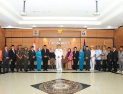 Pj Gubernur Safrizal Lantik Pj Bupati Belitung, ini Pesannya