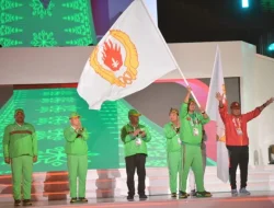 Pj Gubernur Safrizal Hadiri Penutupan PON XXI Aceh-Sumut di Stadion Utama Sumatera Utara