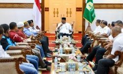 Pj Gubernur Safrizal Tampung Aspirasi Buruh Aceh