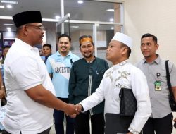 Ustadz Das’at Latief: Jangan Antipati dengan Syariat Islam di Aceh