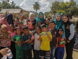 PKK dan Ditjen Bina Adwil Kemendagri Tembus Akses Terisolasi di Pantee Bidari