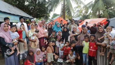 Safrizal ZA: Relawan Dihadiahkan Durian di Aceh, Peumulia Jamee Adat Geutanyoe