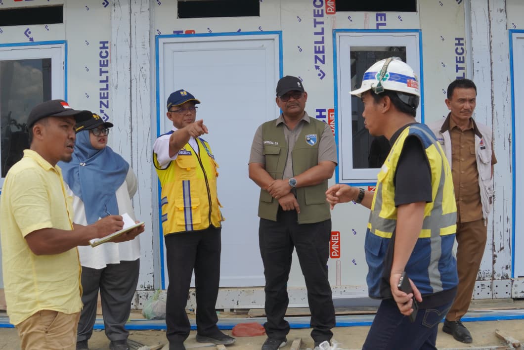 Ketua Posko Satgas PRR Aceh Tinjau Pembangunan Huntara Terakhir di Aceh Utara