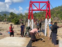 TNI Bangun Jembatan Gantung di Kampung Reje Payung, Safrizal Beri Apresiasi